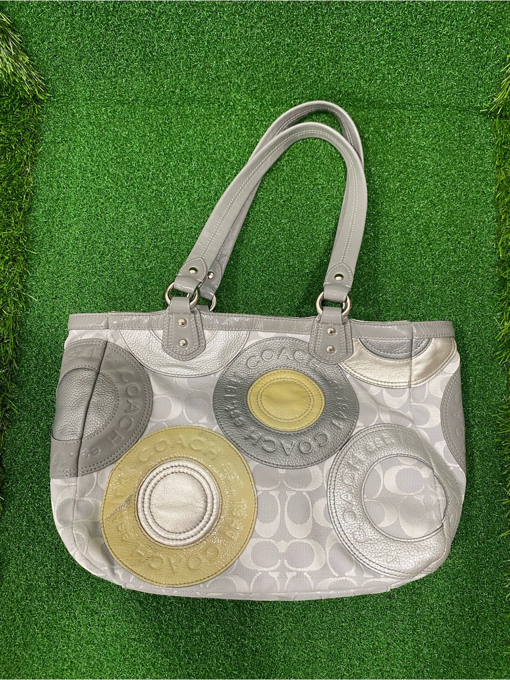 Vintage Coach Madison Mia Inlaid C Signature Leather Circle Patchwork Gray